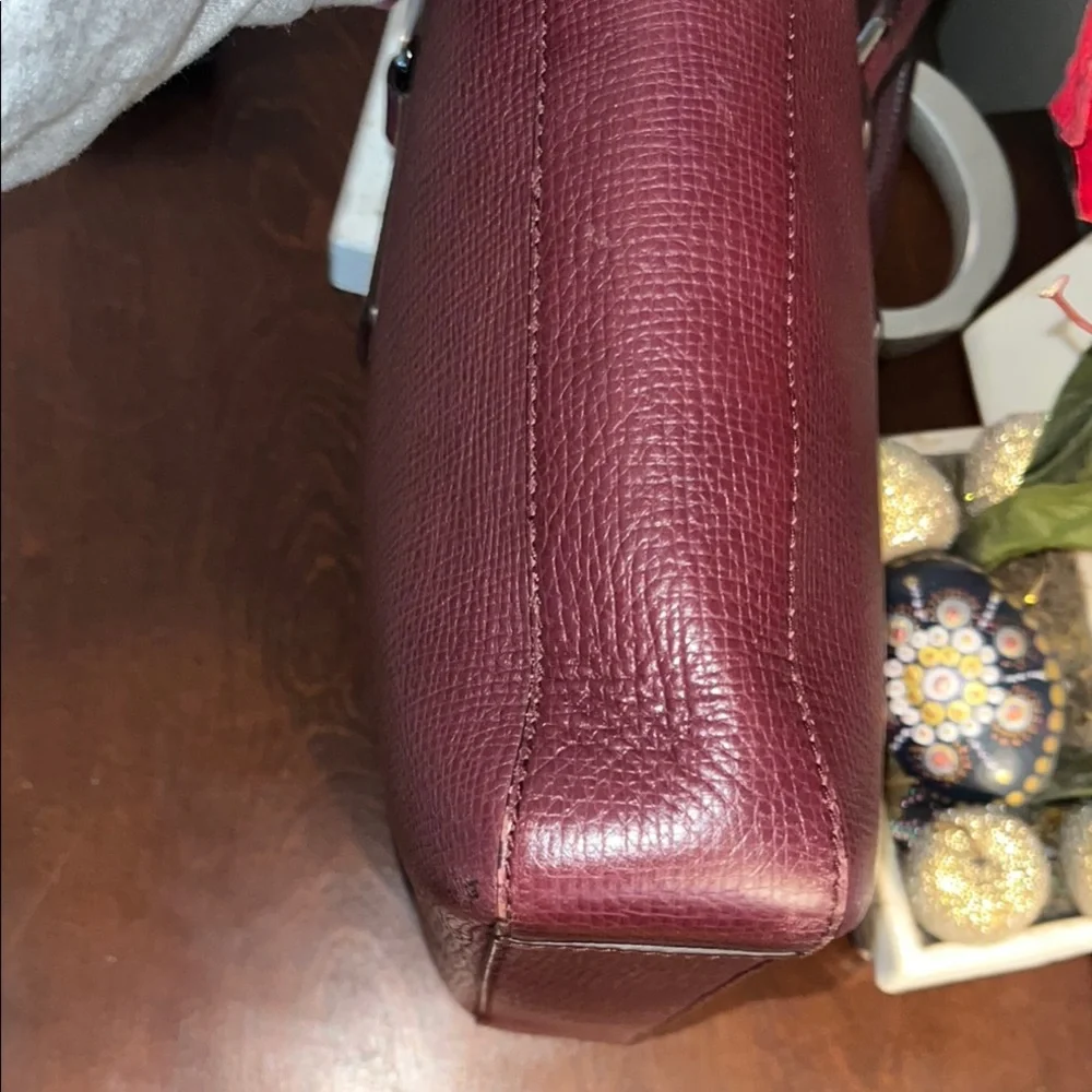 Dolce & Gabbana Mediterraneo Bordeaux Brick Red Laptop Bag Structured Design EUC